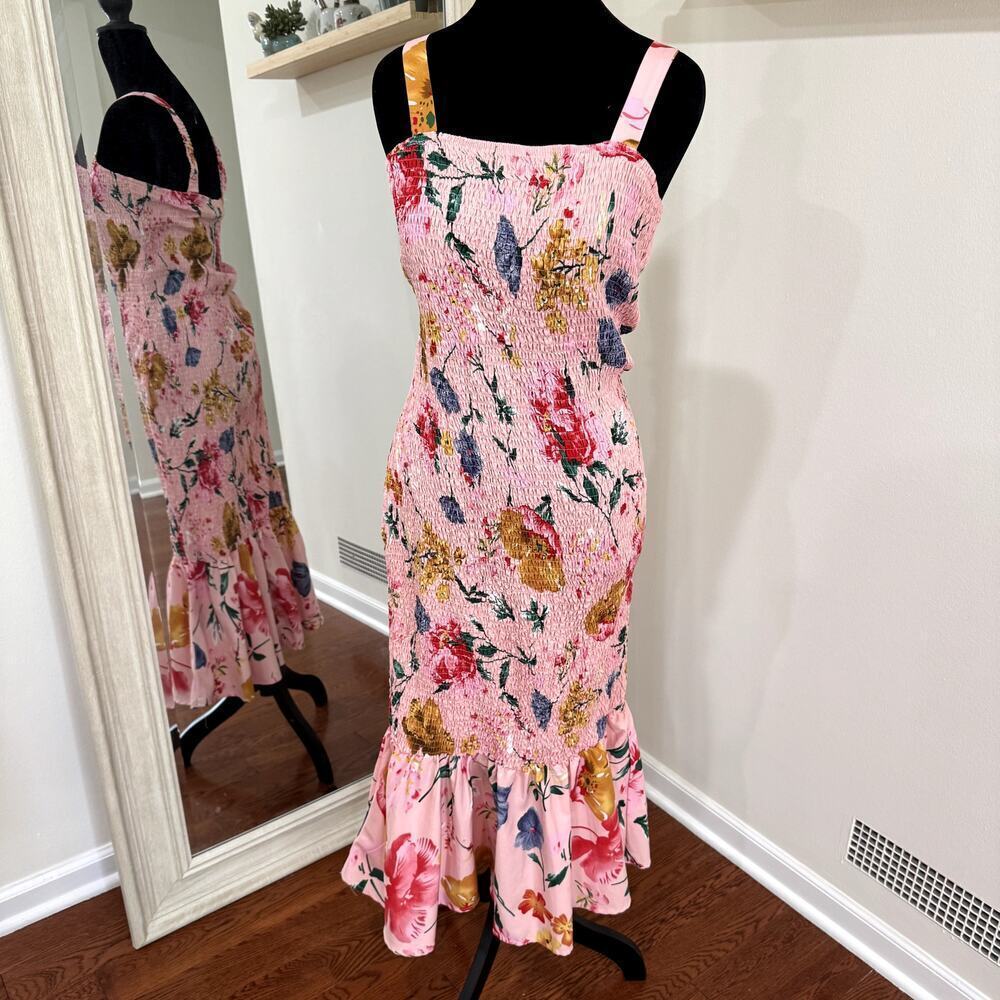 Beautiful Pink Floral Ruched Midi Dress Women's Size Medium - Picture 5 of 5